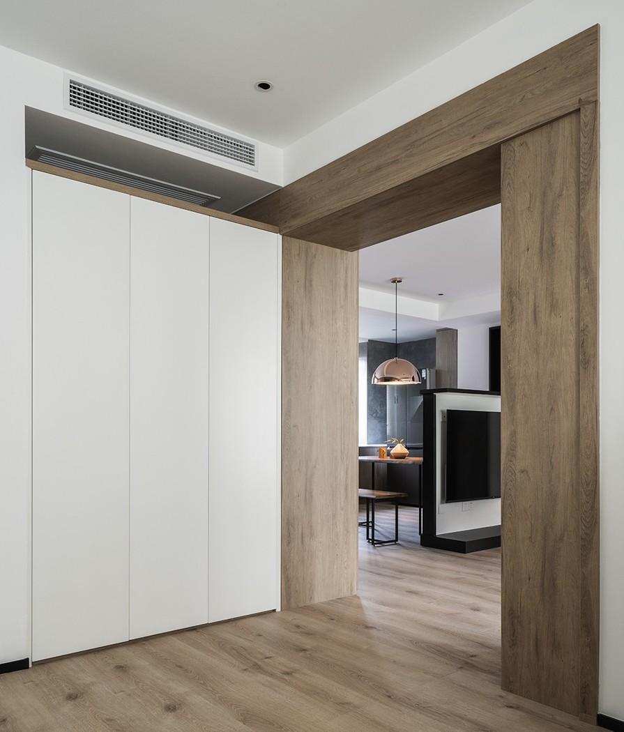 135㎡简约两居，真皮沙发与工业风茶几的完美融合-30