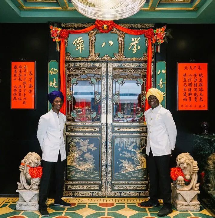 新国潮餐饮设计风靡上海,传统元素演绎现代美学-45