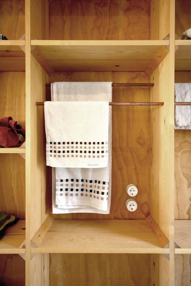 Rosa Hereu Planellas + Jonte Norin:猪圈改造 西班牙Tor Studio客房-21