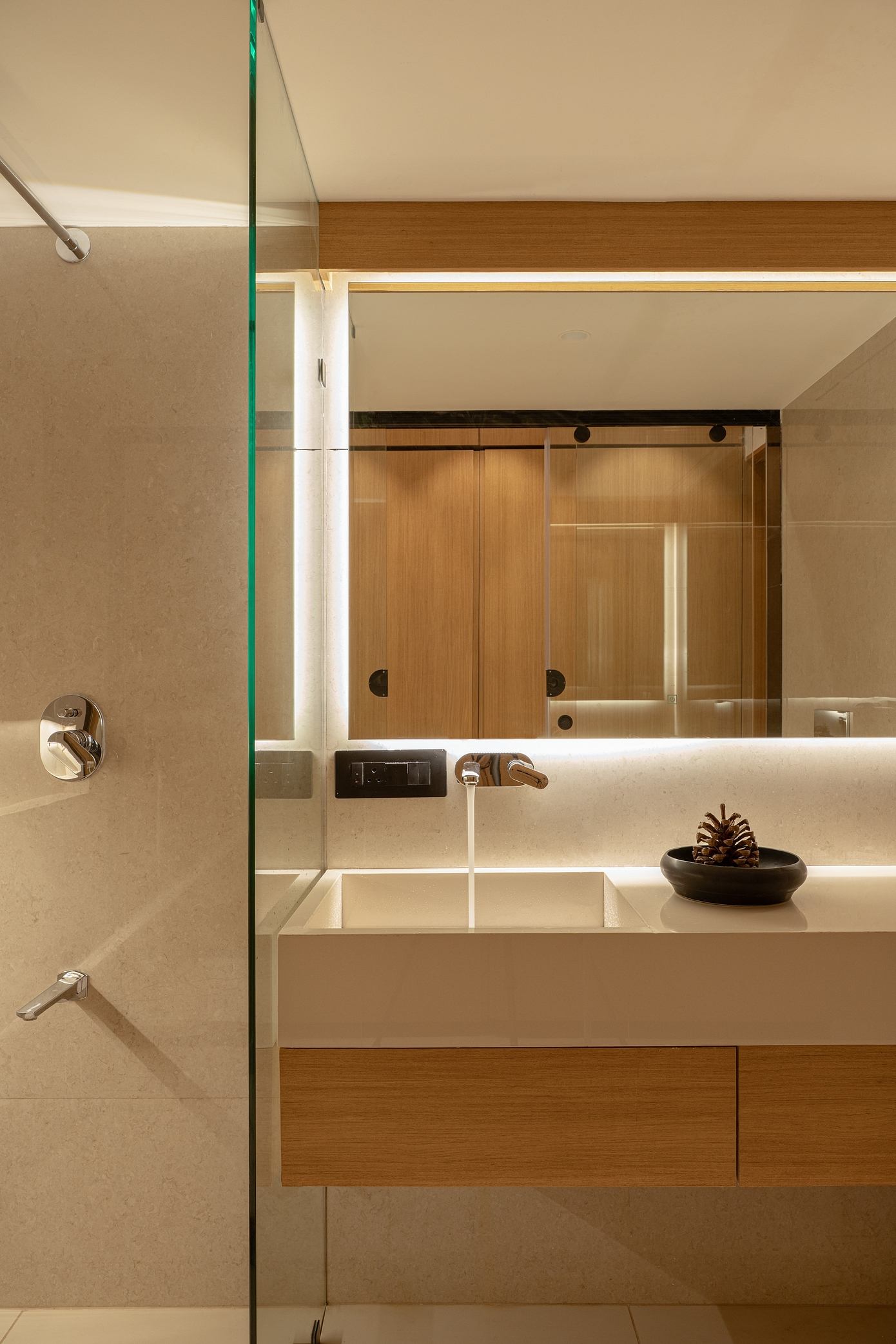 House of Quiet Balance: Soft Minimalism-10