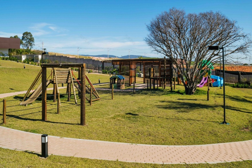 巴西自然景观中的社交俱乐部总部-49