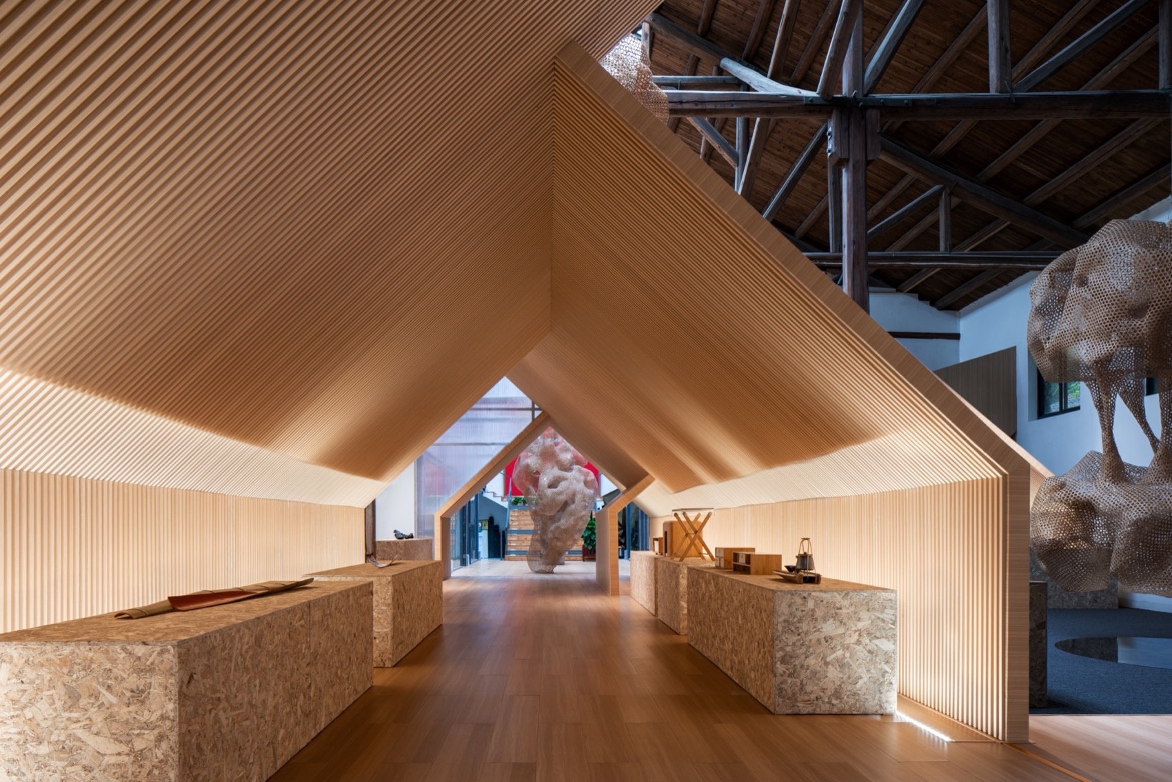 杭州 “仓中仓”媒体发布中心 – 18号军需仓库改造 |  植田·田之间建筑-4