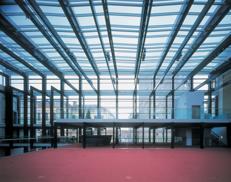 卢布尔雅那国家美术馆中央部分丨斯洛文尼亚丨Sadar+Vuga-8