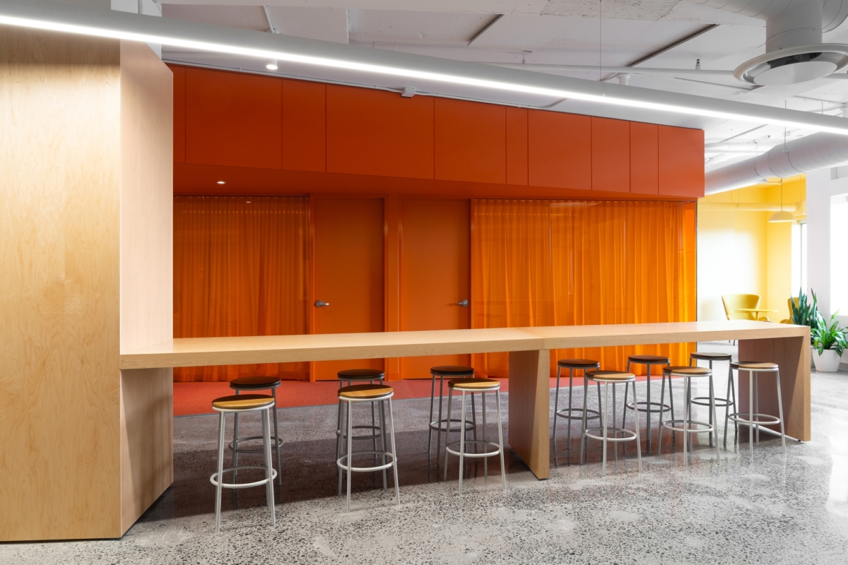 蒙特利尔 Maya HTT 办公室丨加拿大蒙特利尔丨ADHOC Architectes-12