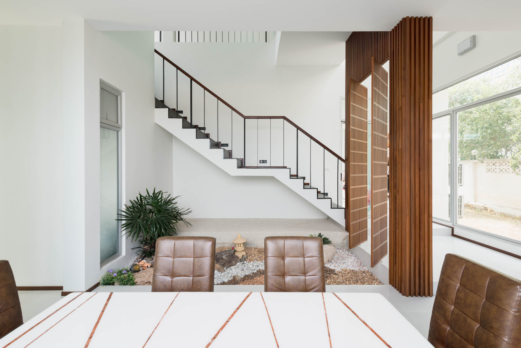 泰国曼谷大城府住宅 | 现代简约与传统融合-28