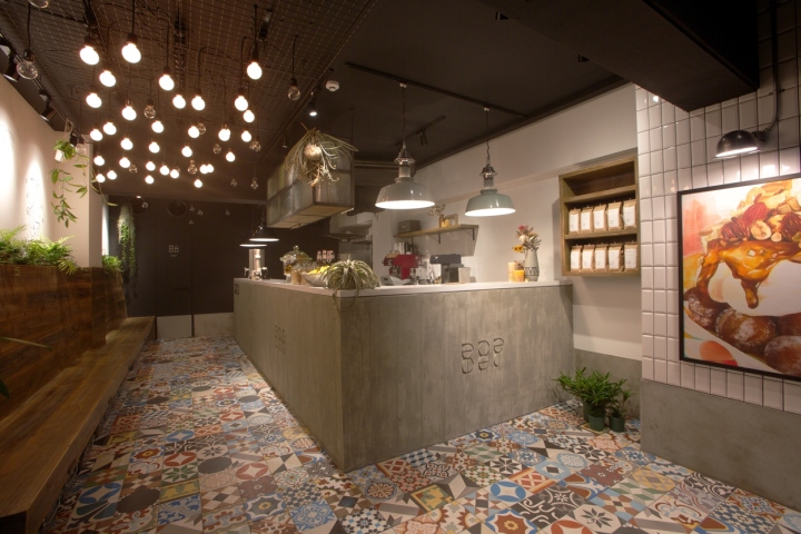 Ball Donut Park 甜品店室内设计丨日本冲绳丨日本 ZYCC 设计工作室-7