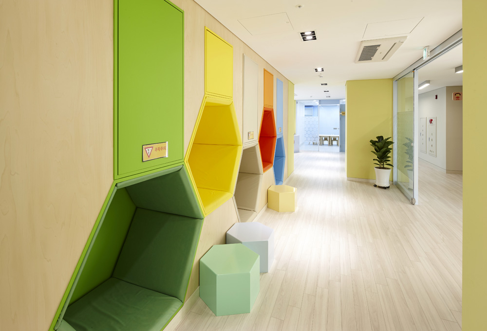 250 平亲子乐园 | 温馨舒适的现代设计-8