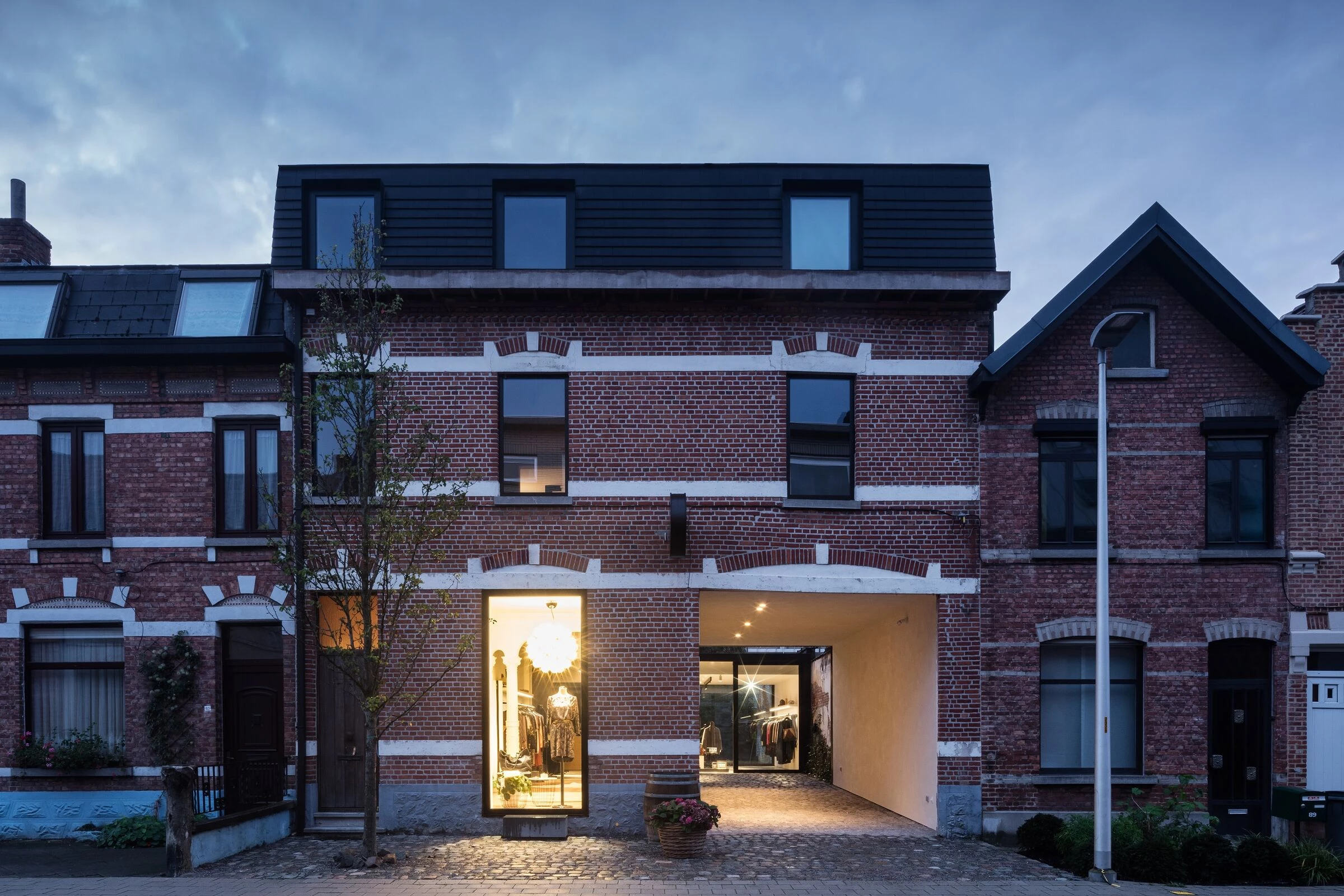 Lokeren 镇时尚店与住宅改造丨比利时丨TOOP architectuur-19