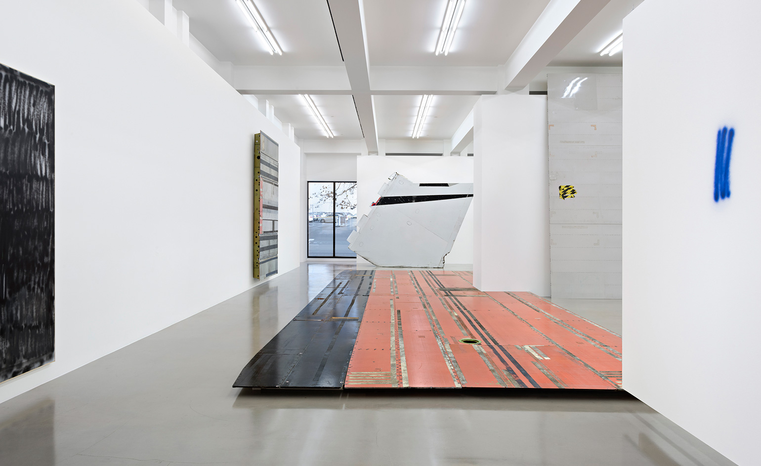 极简主义的新篇章 | 大卫·奥斯托斯基与米哈伊尔·皮尔吉利斯的艺术对话-13