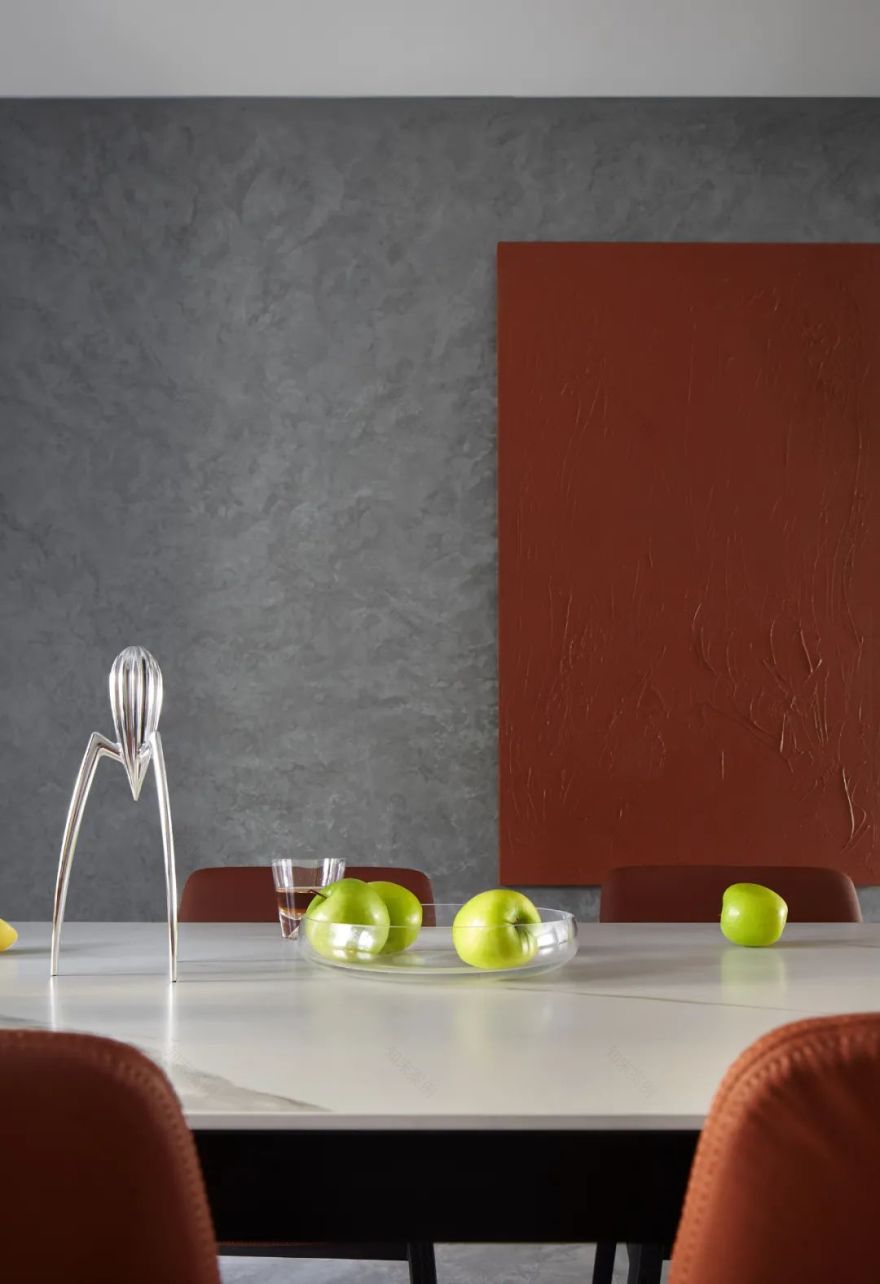 圣日尔曼大道的极简浪漫 | 黑白灰++ 铁锈红的家-64