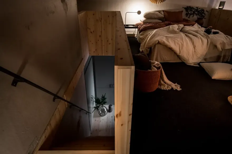 北欧暖冬 | 瑞典木质公寓圣诞装饰-9