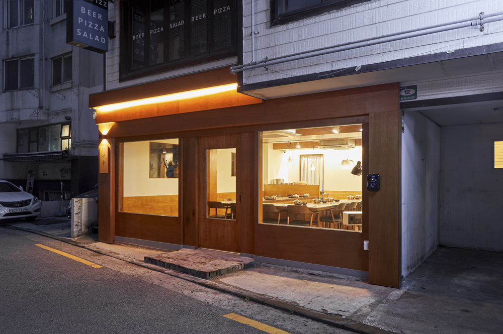 17 坪极简熊主题餐厅，温馨原木风打造-15