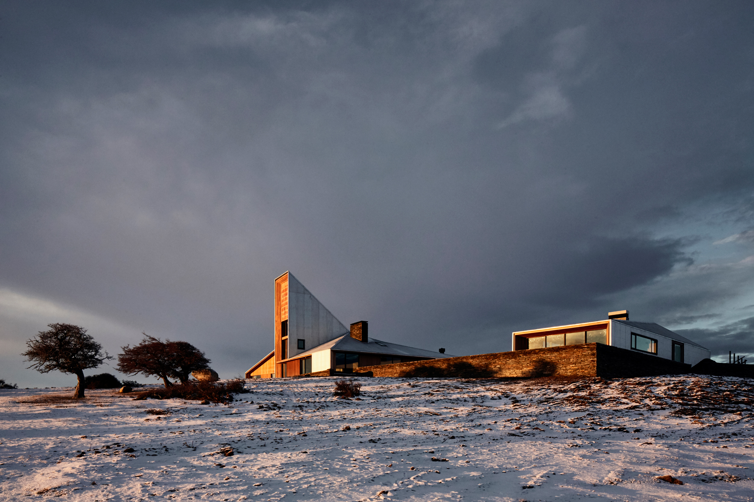 阿根廷 Patagonia 牧场改建，简约实用融入当地传统-0