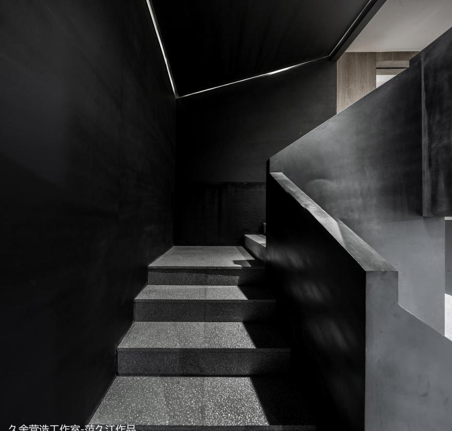 徐州万科未来城示范区规划与建 · 木艺实验室“廊桥”考古现场丨中国上海-54