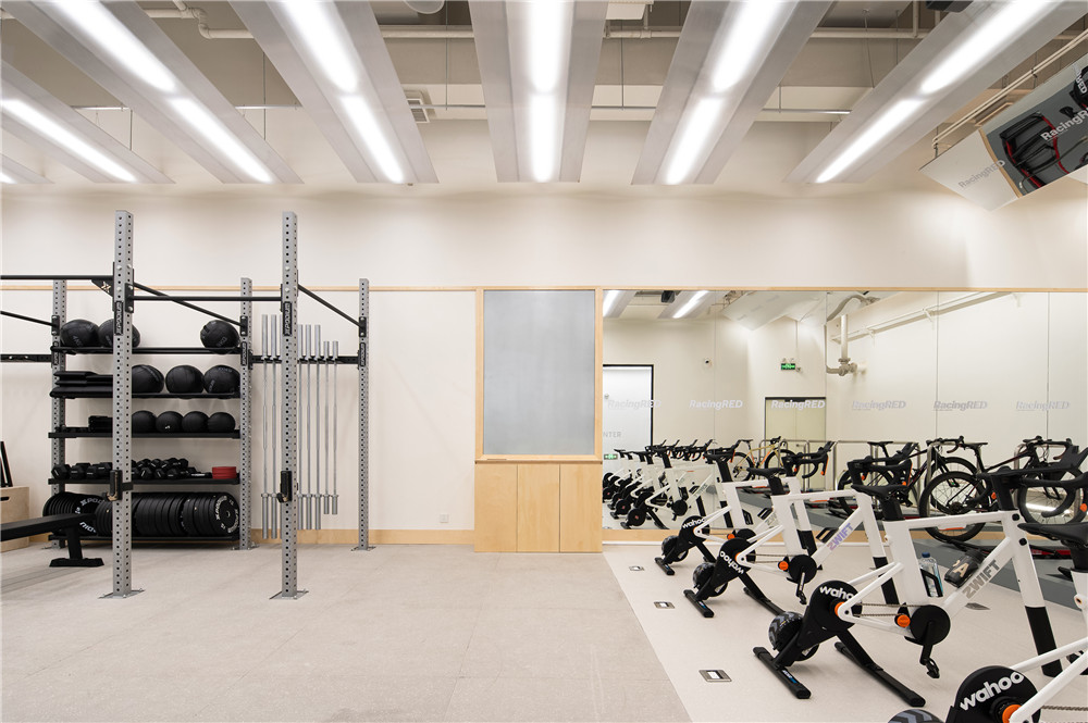 RacingRED骑行训练中心丨中国上海丨几平方建筑-23