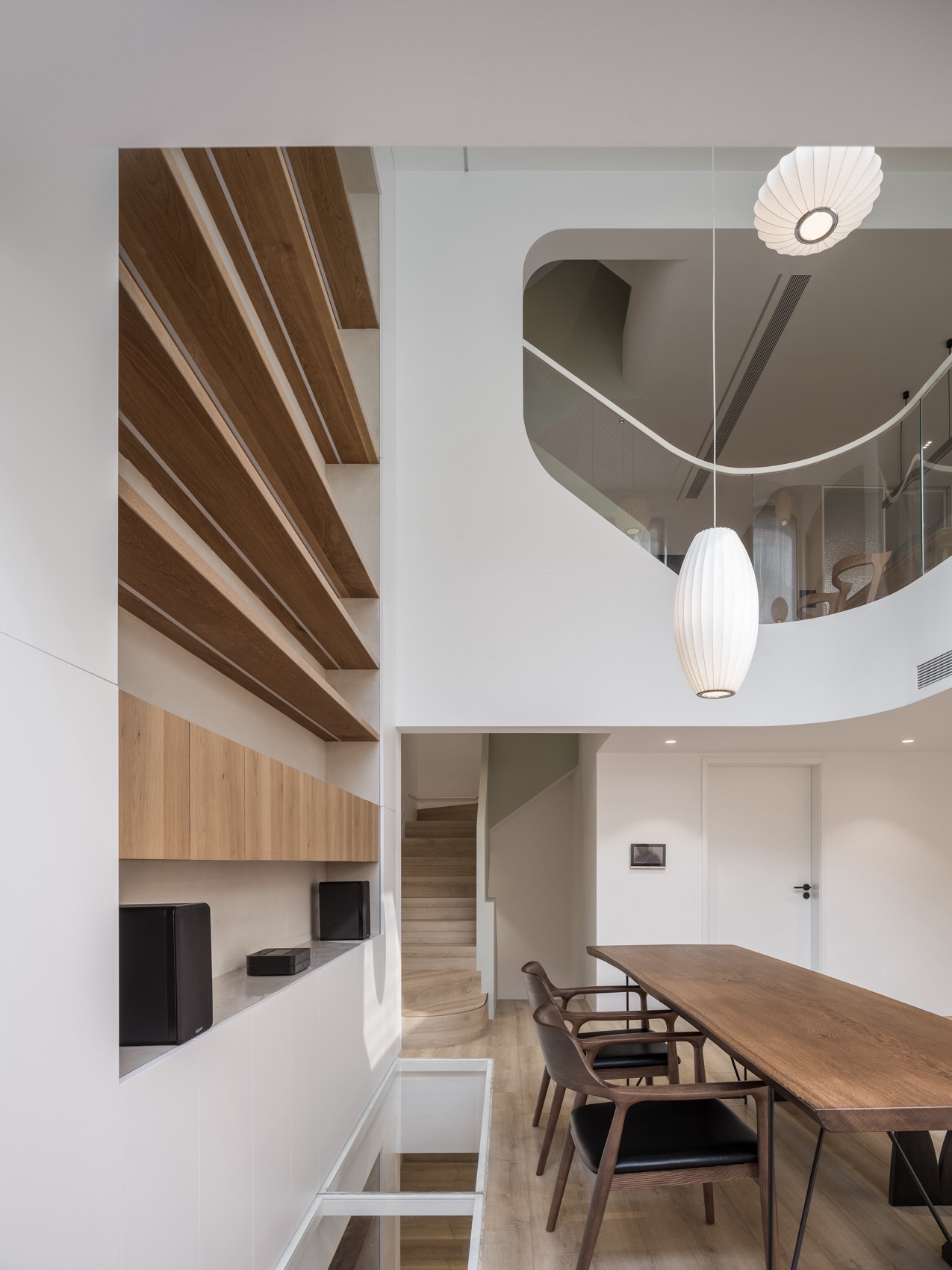 蓄光的地下厅｜上海 大海小燕设计工作室-44