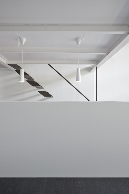 白色简约风 AAA 工作室丨APARICIO Y ASOCIADOS ARQUITECTOS-12