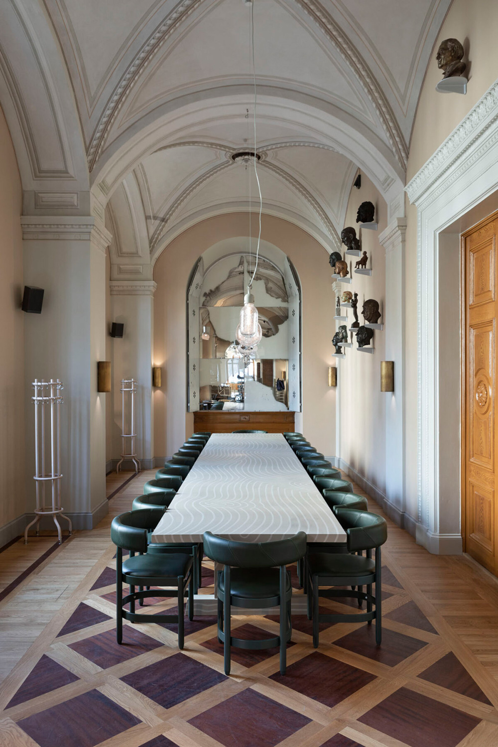 摄影师 Mikael Lundblad 的时尚温馨内饰作品集-18