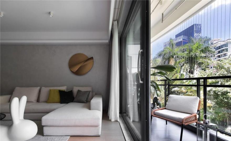 旧宅翻新变现代简约大宅,收纳空间丰富-62