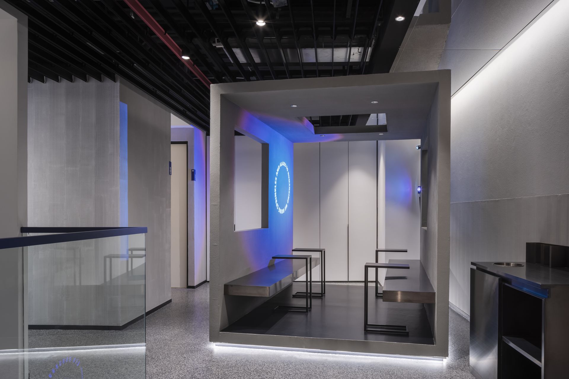 UFO 甜甜圈太空主题设计丨泰国曼谷丨Spacecraft-0