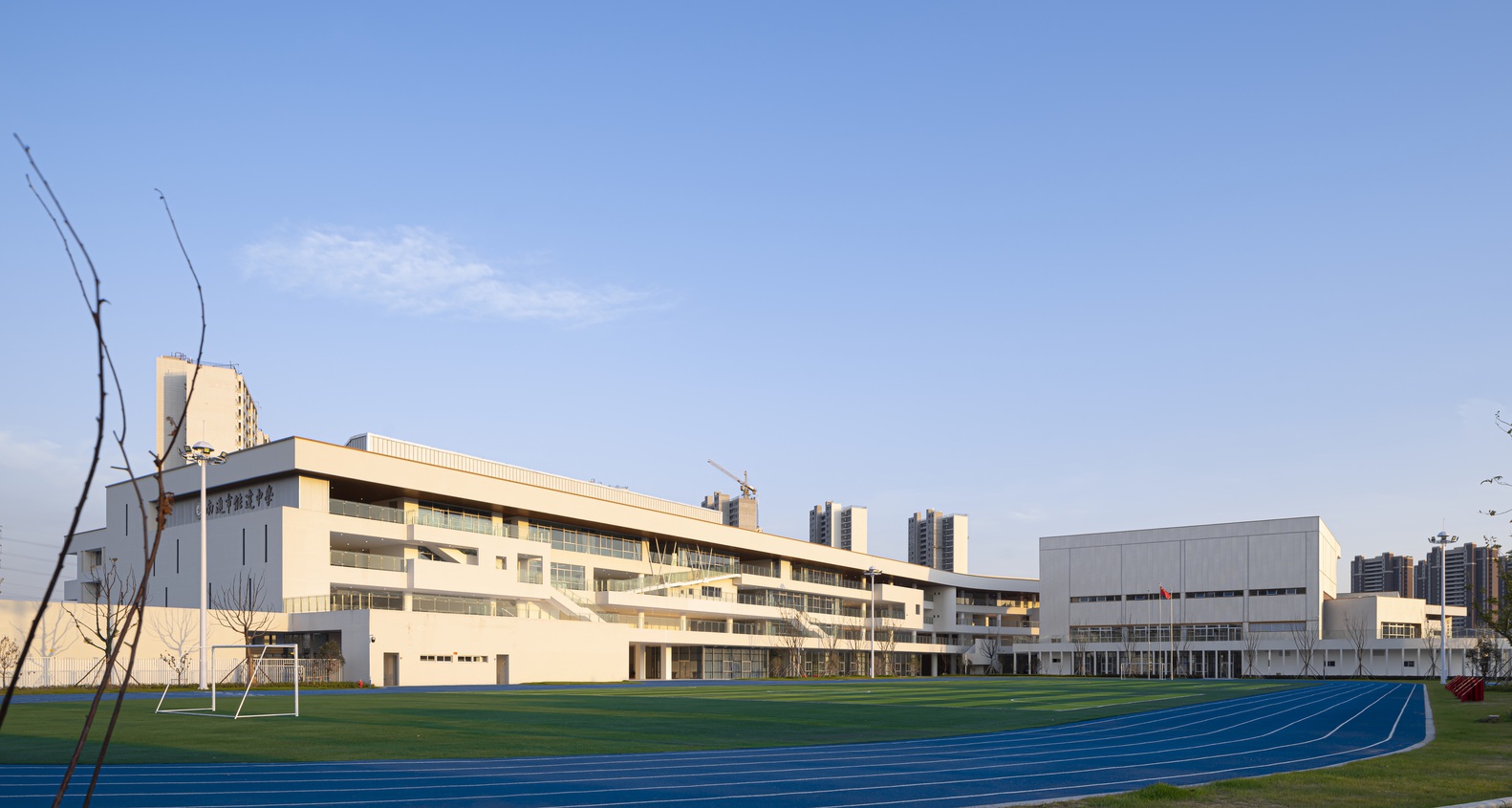 南通市能达中学丨中国南通丨九城都市建筑-8