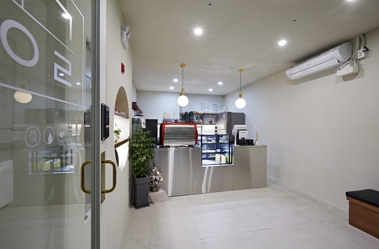 简约时尚八坪小宅，设计亮点一语中的-2