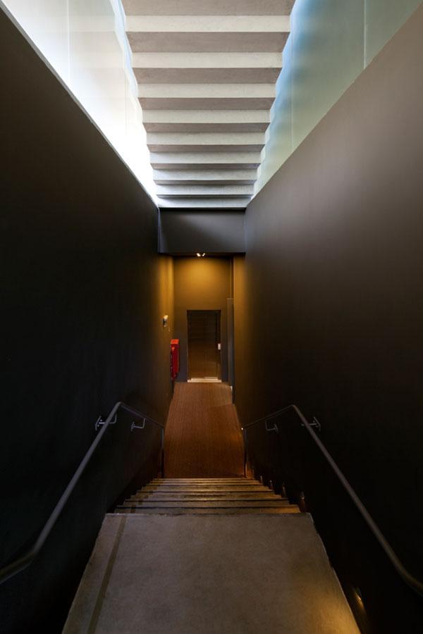 巴西 Galeria Miguel Rio Branco 艺术馆-4