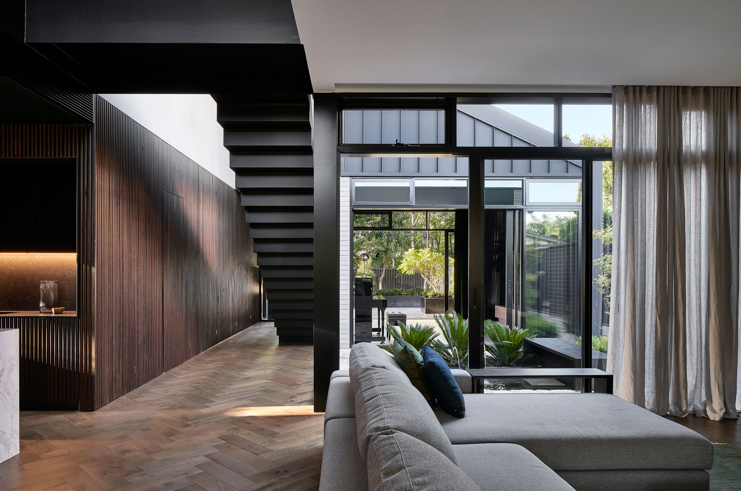 厨师的铁艺住宅丨澳大利亚丨Das Studio-8