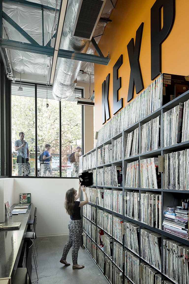 KEXP 电台总部室内设计-22