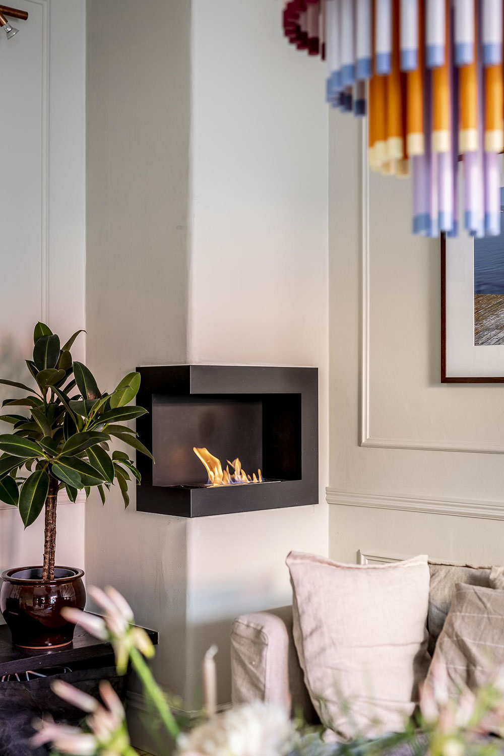 瑞典独特公寓设计,阁楼卧室墙纸亮点-7