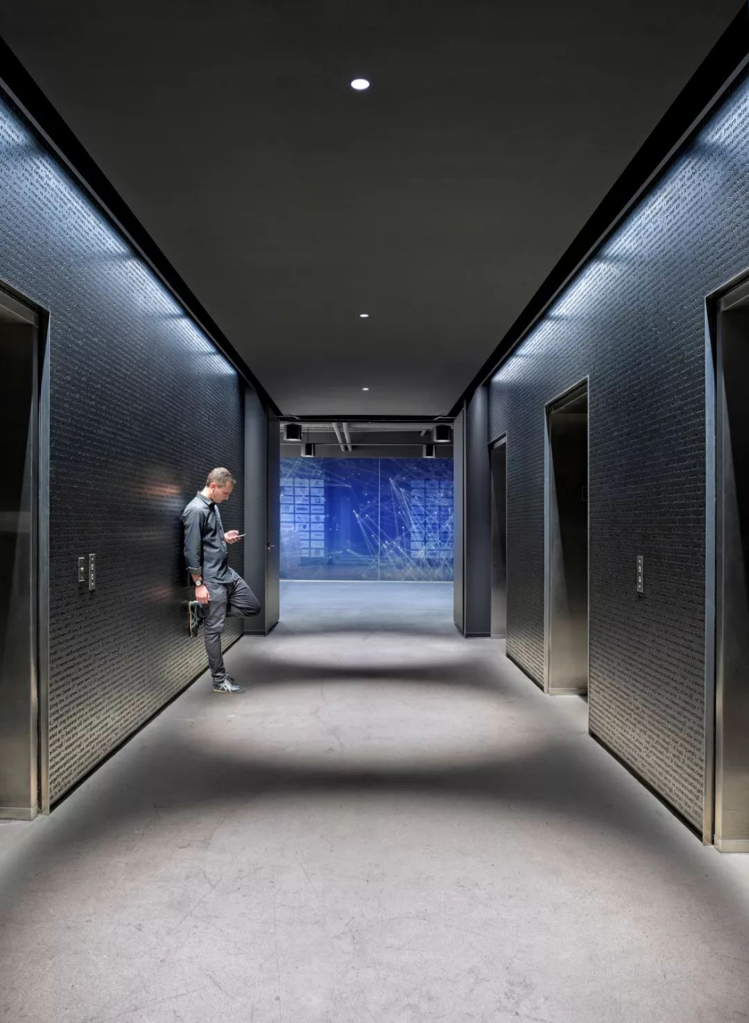 极致舒适！高大上电梯间设计让等待不再痛苦-35