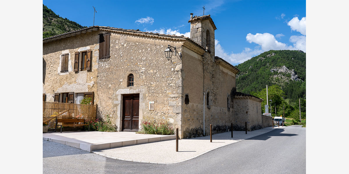 Aménagement de place et de la traversée de village de Romeyer - CoCo architectureCoCo architecture-4