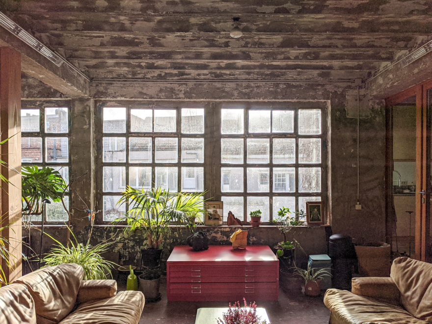 布鲁塞尔工业建筑改造住宅及陶瓷工作室丨比利时丨AgwA,Evelia Macal-3