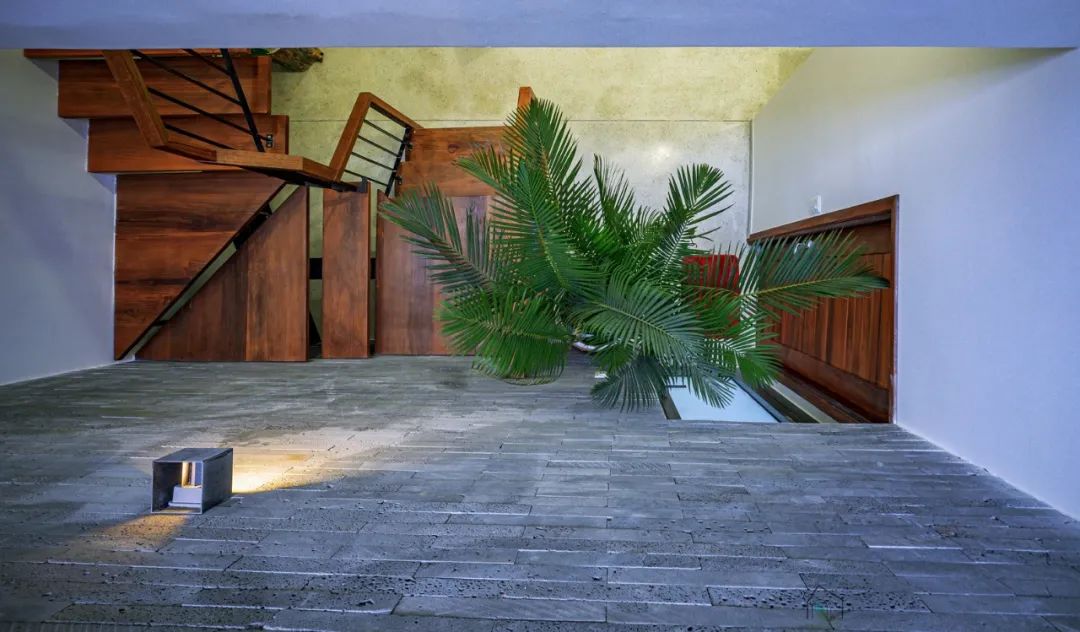 50 平米小屋的阳光怀旧之旅-13