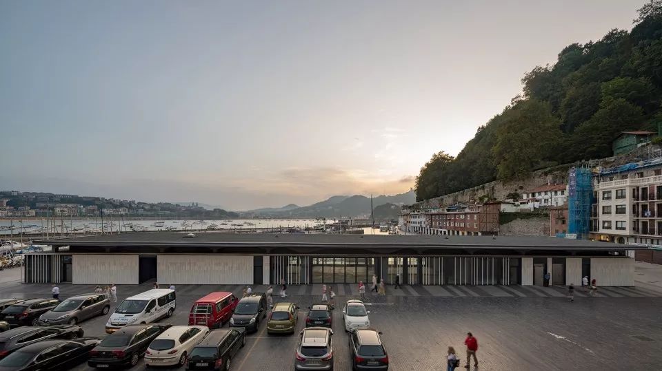 重塑经典，圣塞巴斯蒂安港口渔亭焕新颜-18