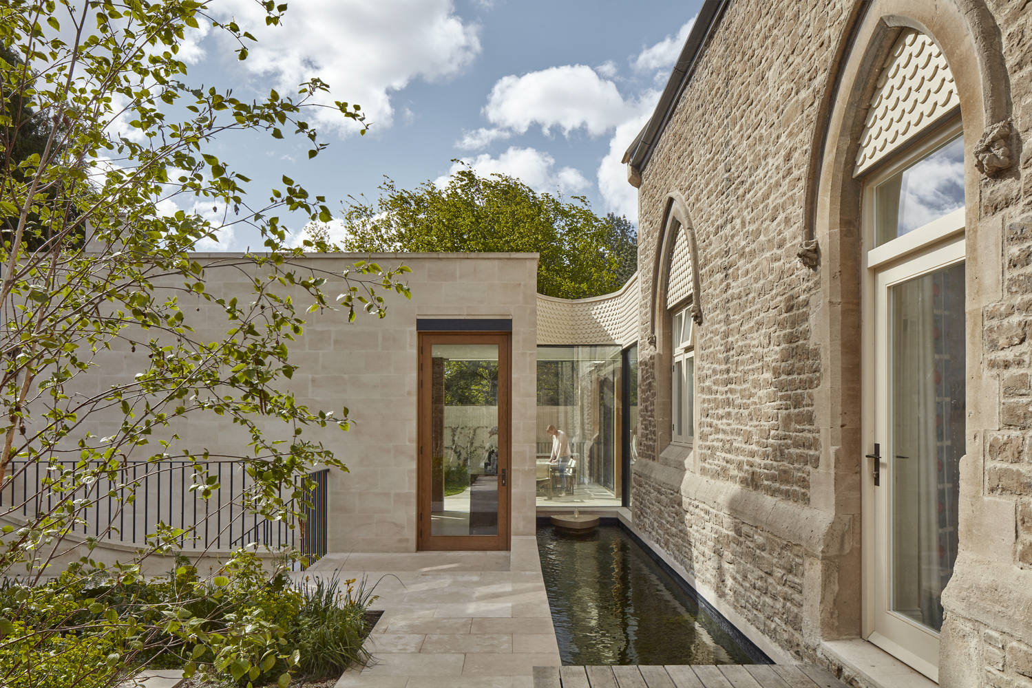 英国 Fulham 公墓别墅丨Simon Gill Architects-20