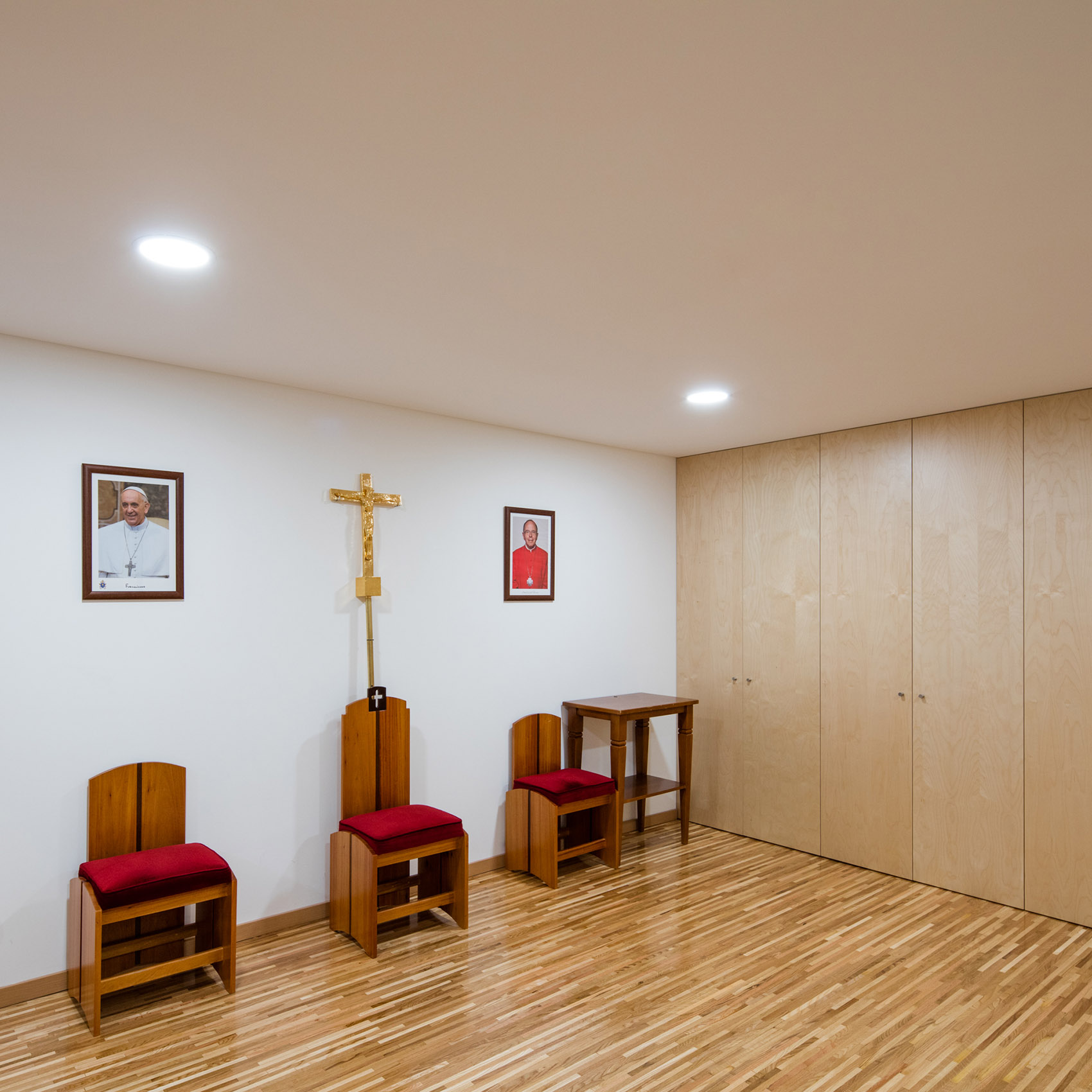 田园牧歌,莫什卡维迪的宗教中心,葡萄牙 / Plano Humano Arquitectos-117