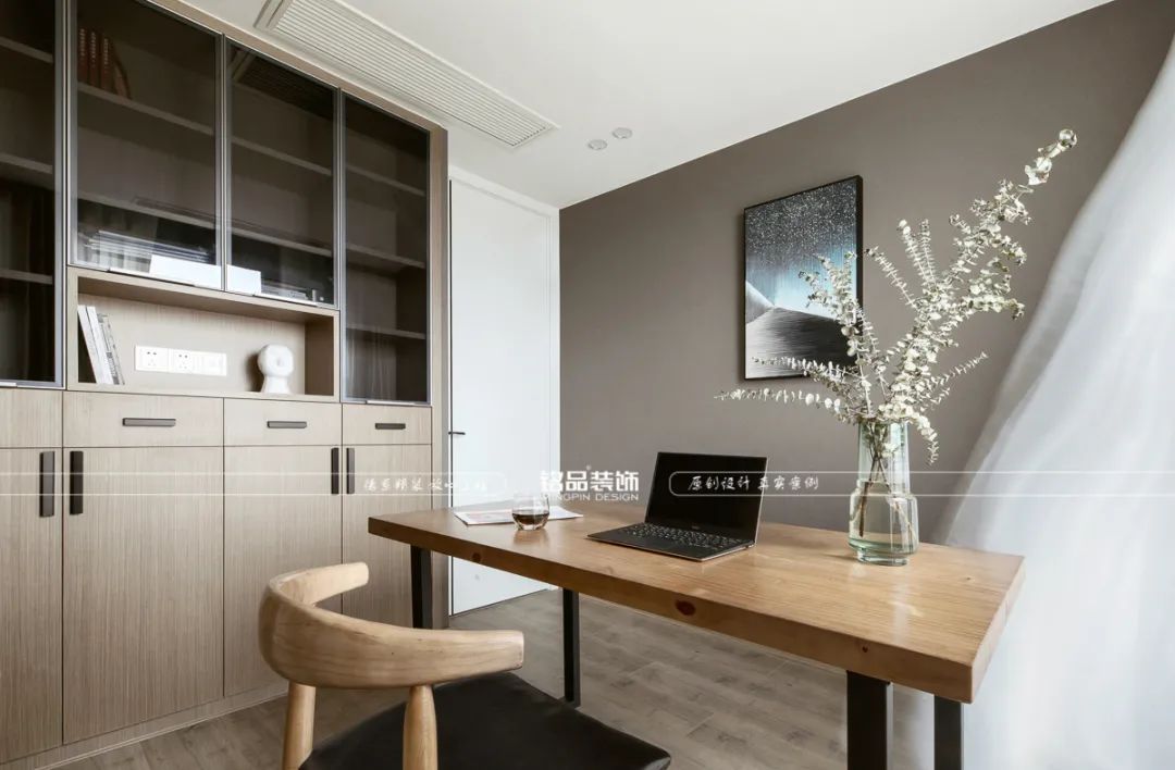 奶油色现代大宅丨铭品装饰-37