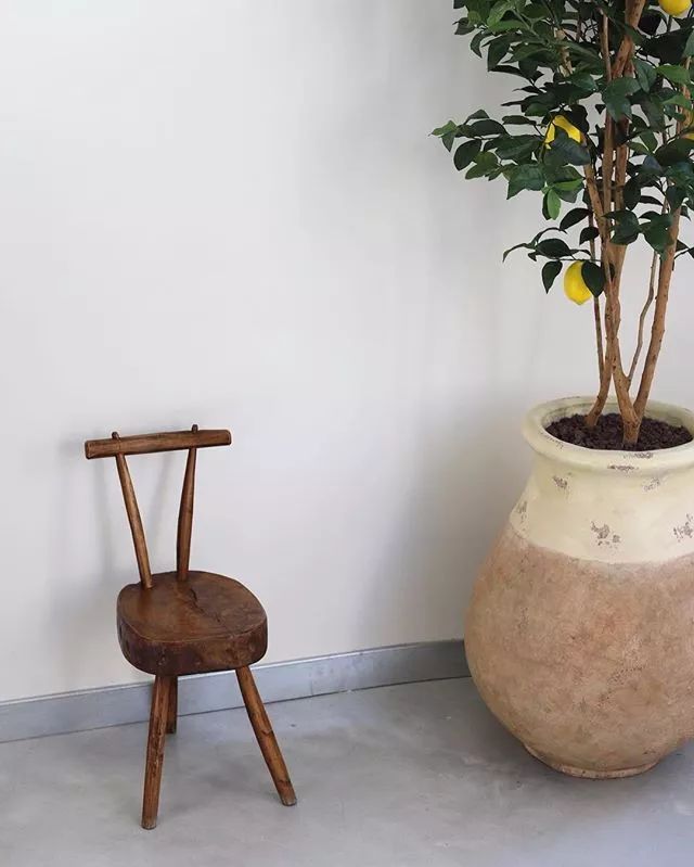 圣罗兰巴黎开设时尚咖啡厅，大牌争相跨界咖啡业-12