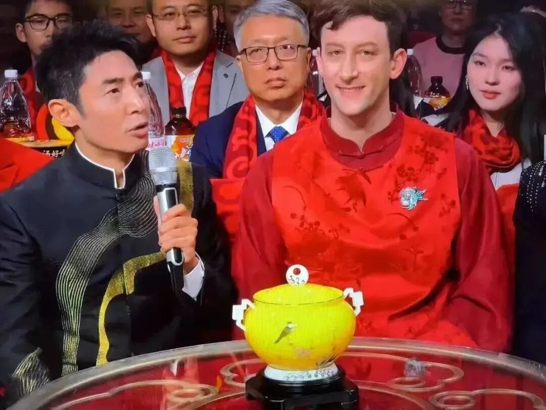 埃文·凯尔入住栖石里！拉开张家界和平之旅的序幕|AD国际设计-16