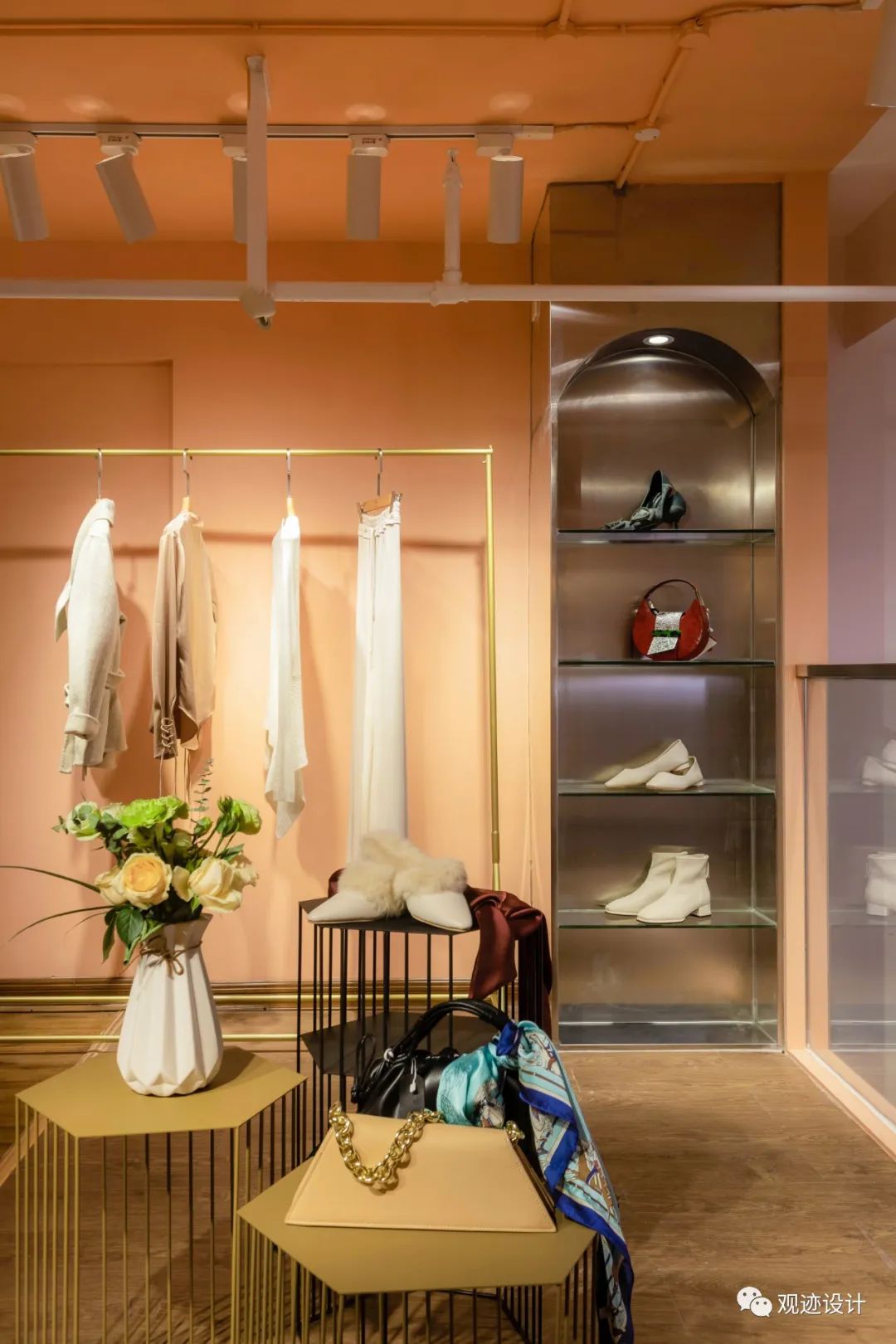美女设计师打造的女性专属衣橱空间-64
