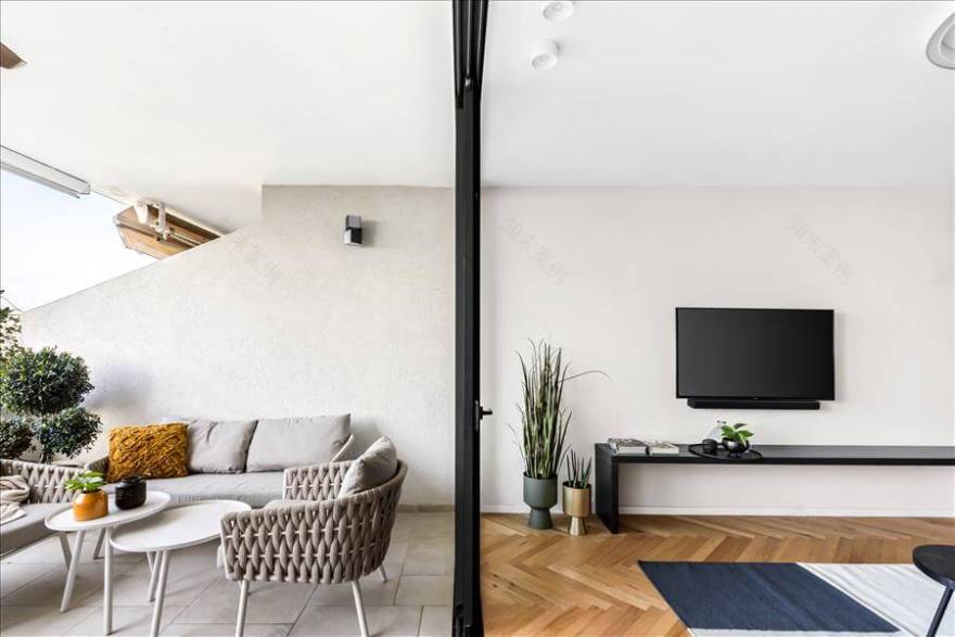 上班族居家办公之中心住宅翻新与装修丨以色列丨沙龙建筑设计事务所(推测“מותג הלל אדריכלות”)-13