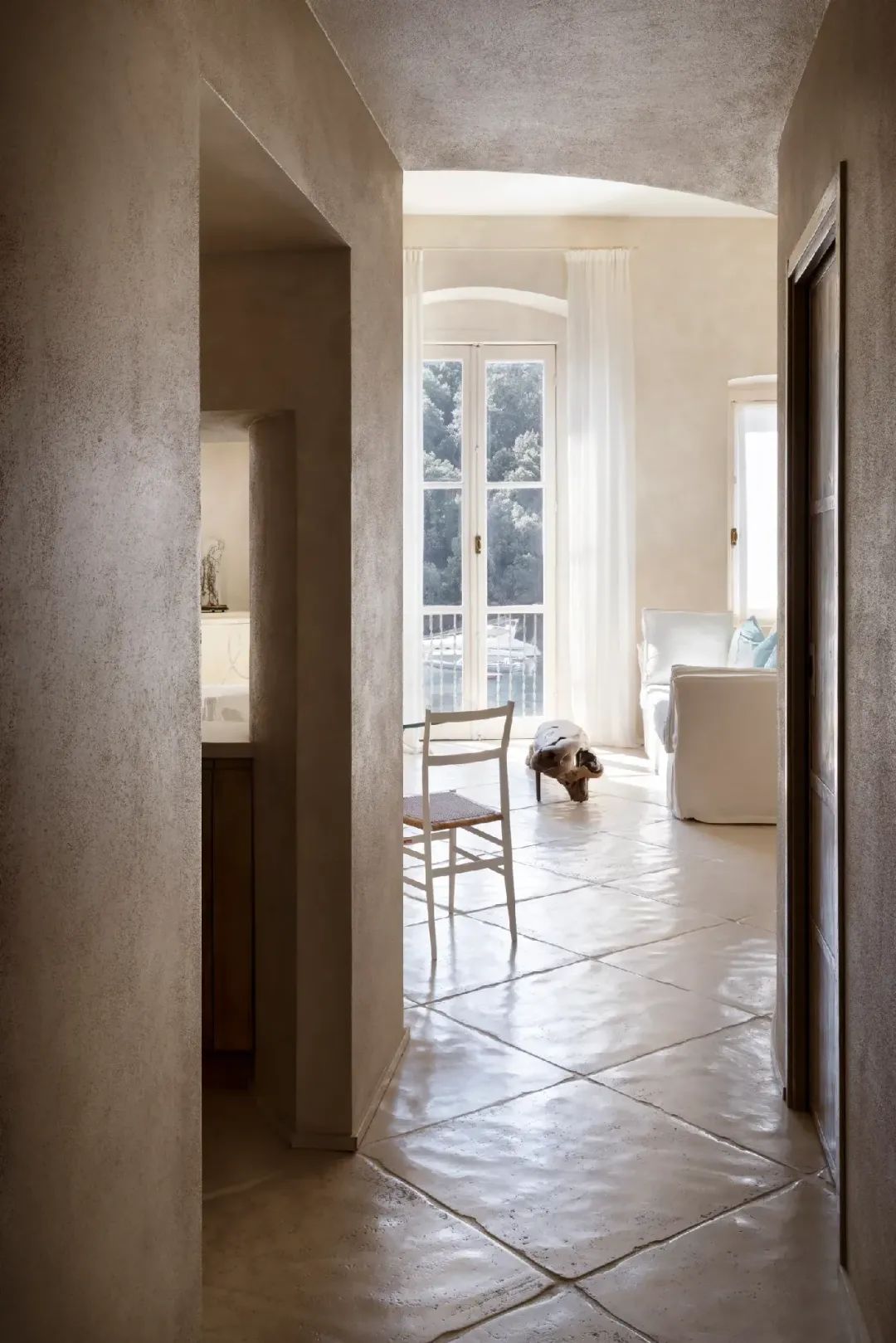 看完他家的65㎡，一点也不压抑！-10