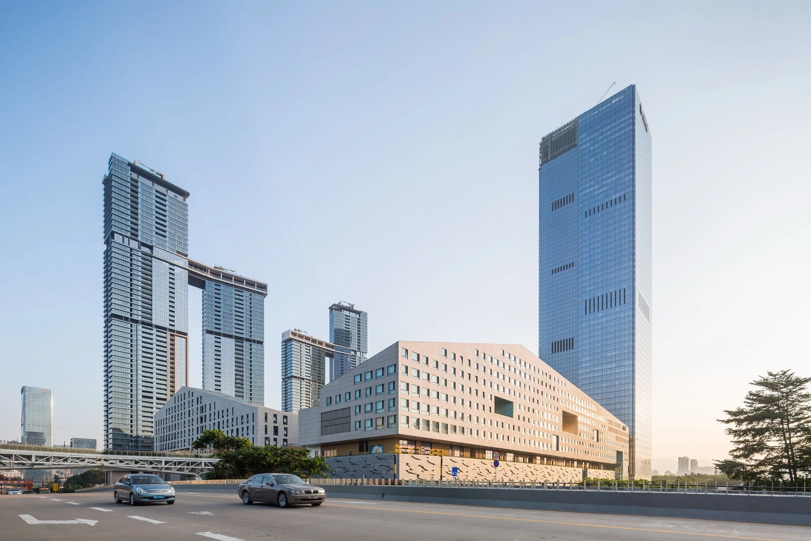 SHUM YIP Upper Hills LOFT-13