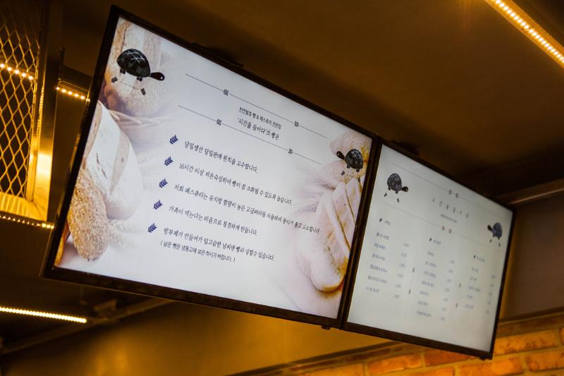 13 坪小空间大变样，首尔江南区个性饼干店设计-8