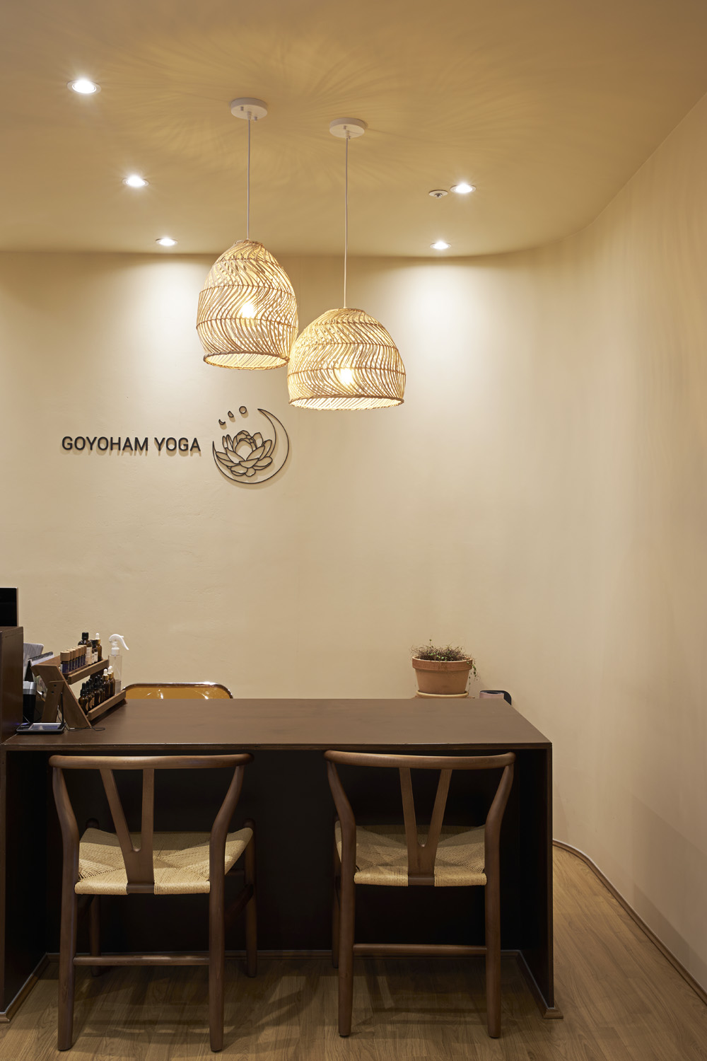 20 平米现代瑜伽室，打造宁静高雅空间-10