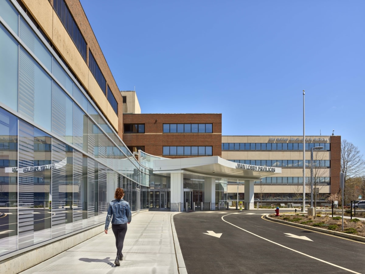 Hackensack Meridian Old Bridge Medical Center | 现代急诊部的设计亮点-12