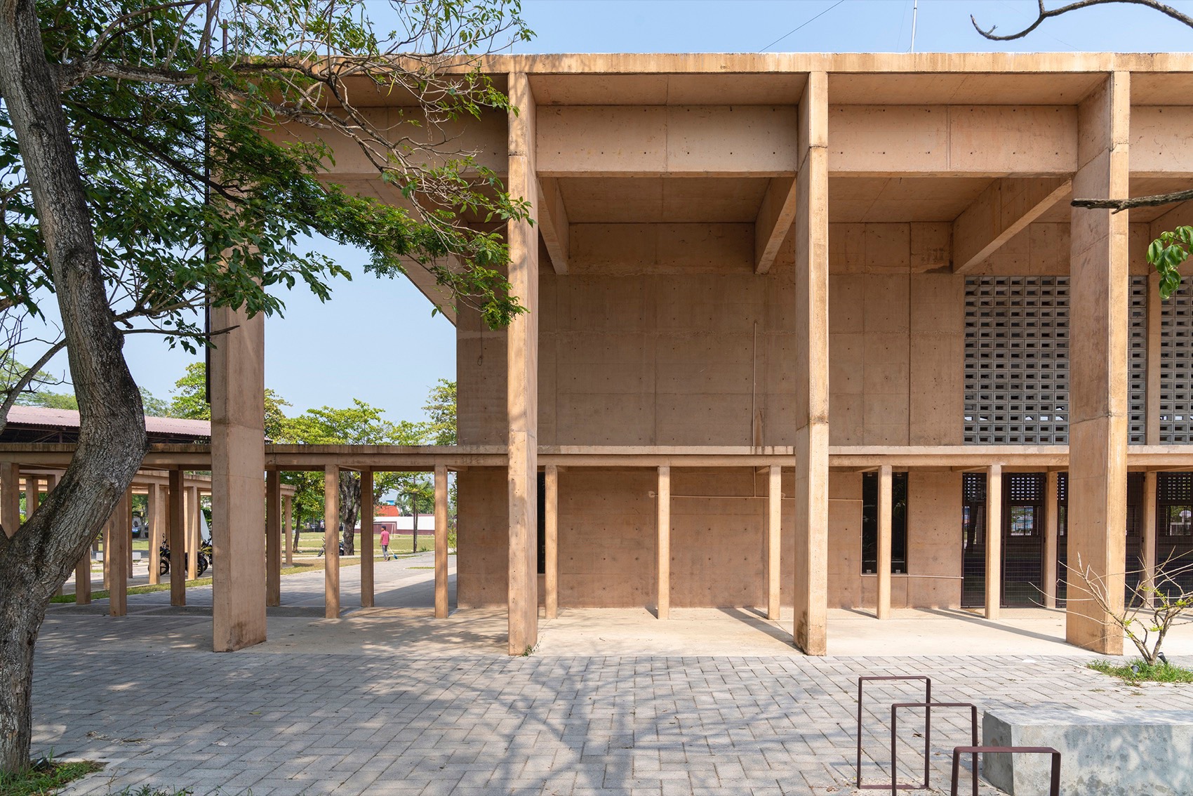 Manuel Vargas Izquierdo棒球场与体育中心，墨西哥 / CCA-14