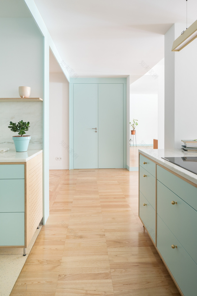 重塑空间 · 将闲置地下室变为宜居住宅丨葡萄牙波尔图丨oitoo-23