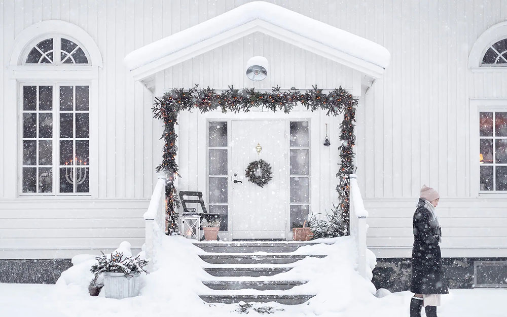 瑞典 19 世纪旧教堂的冬季童话之家-3